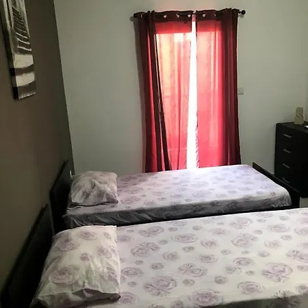 - 5 Mins From Airport * Luqa